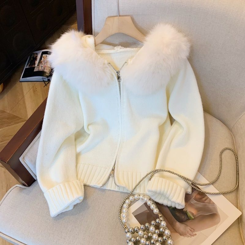 Cardigan à Capuche en Fourrure