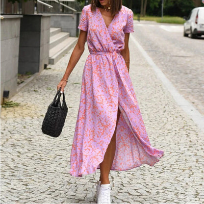Élégance Estivale : Robe de Plage Imprimée